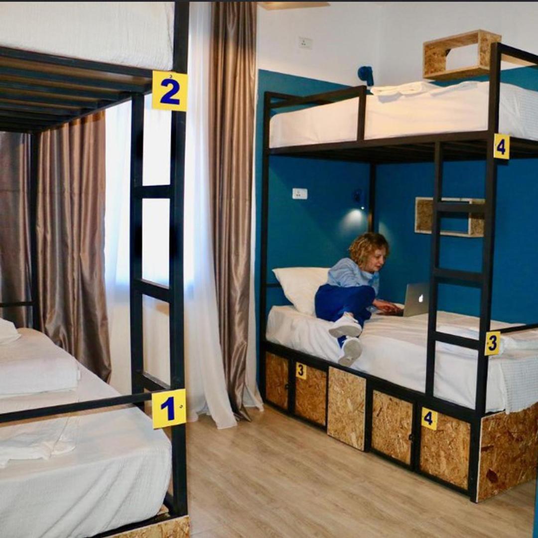 Scary Hostel Тбилиси Экстерьер фото