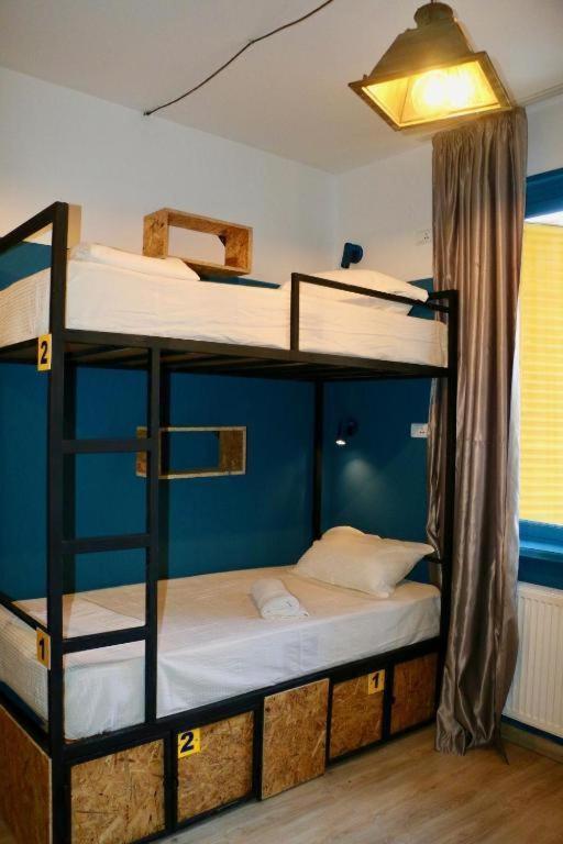 Scary Hostel Тбилиси Экстерьер фото