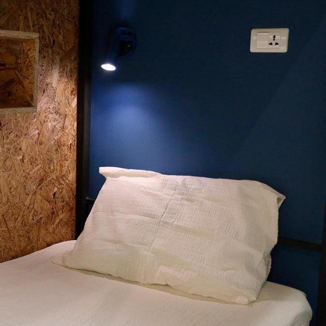 Scary Hostel Тбилиси Экстерьер фото