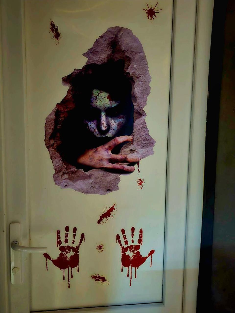 Scary Hostel Тбилиси Экстерьер фото